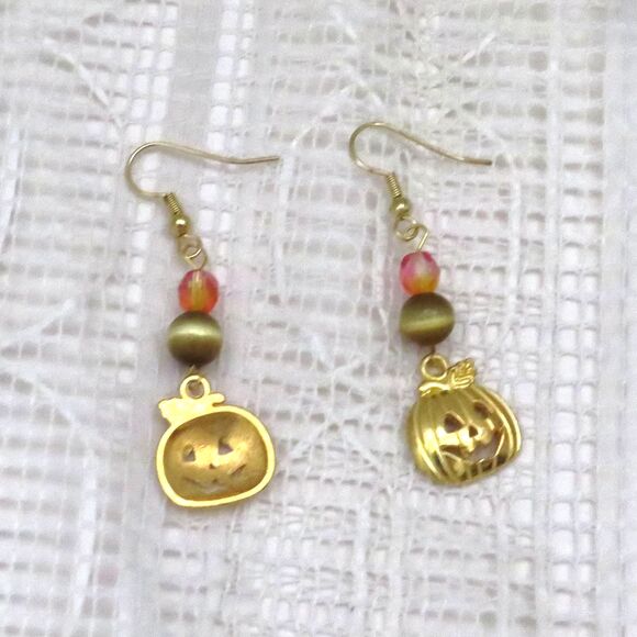 Gold Tone Pumpkin Dangle Drop Earrings for Halloween, Handmade Jewelry Women - Picture 2 of 7